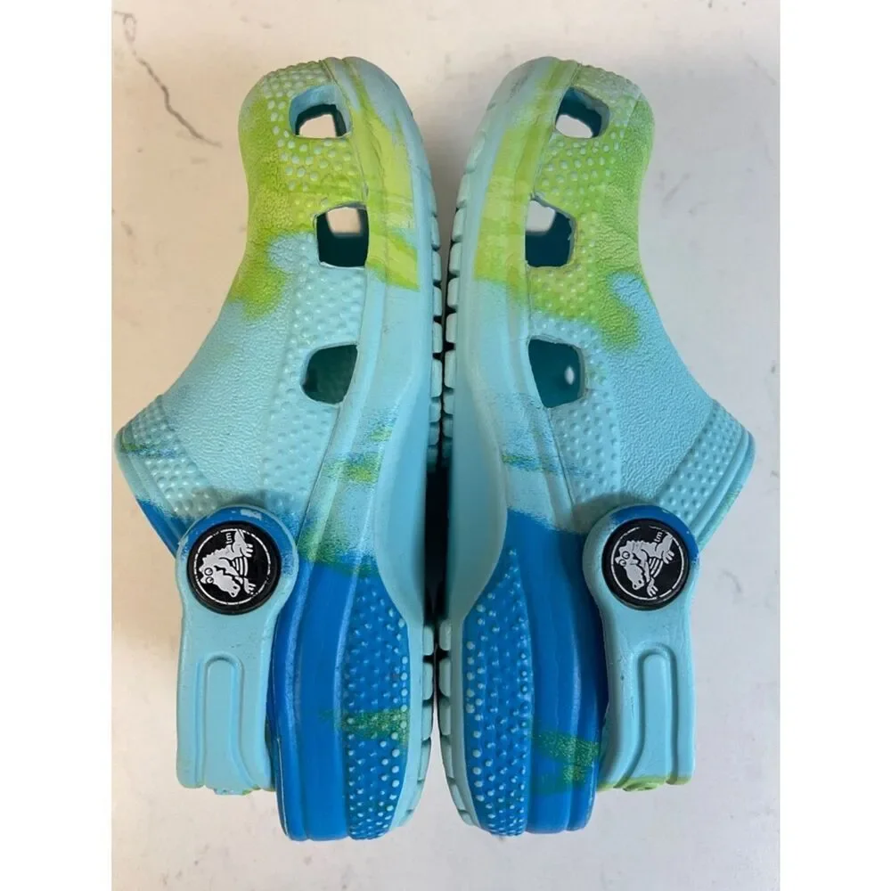 CROCS ventilation light loved